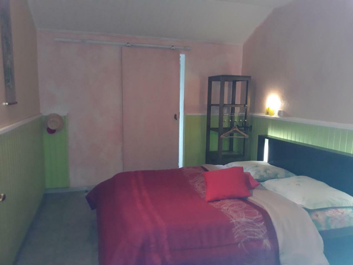 Petite Fleur De Lentilles Bed and Breakfast Cilaos Exterior foto