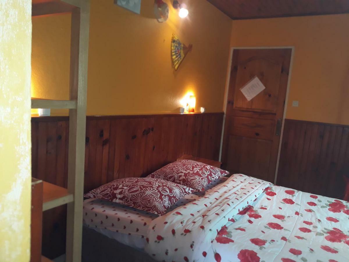 Petite Fleur De Lentilles Bed and Breakfast Cilaos Exterior foto