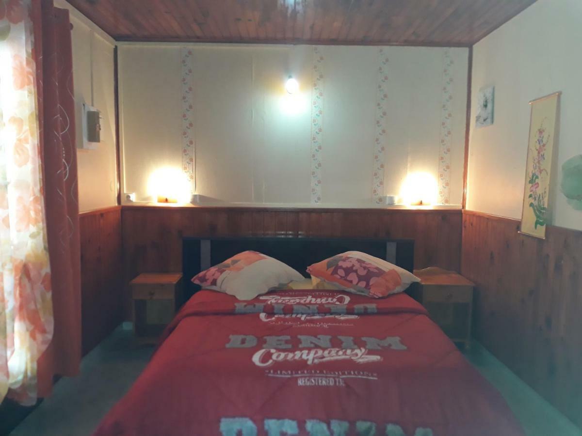 Petite Fleur De Lentilles Bed and Breakfast Cilaos Exterior foto