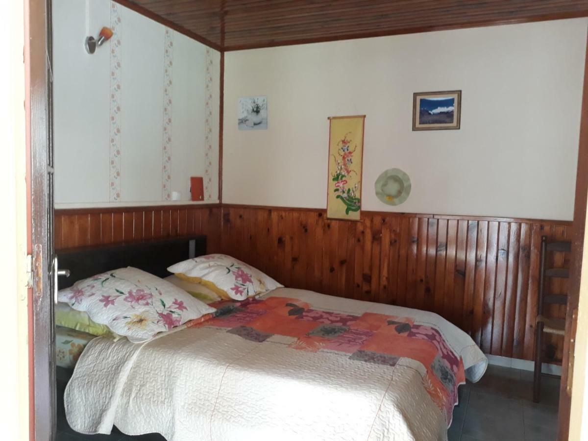 Petite Fleur De Lentilles Bed and Breakfast Cilaos Exterior foto